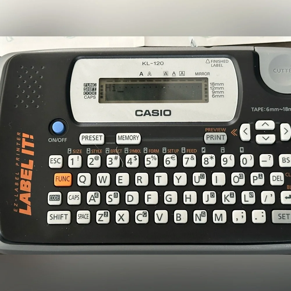 Casio KL-120 Label Maker 6mm Thermal Transfer comes with an extra new cartridge